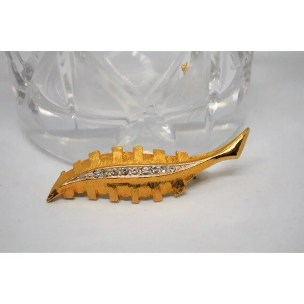 Vintage Leaf Rhinestone Brooch  Gold Tone